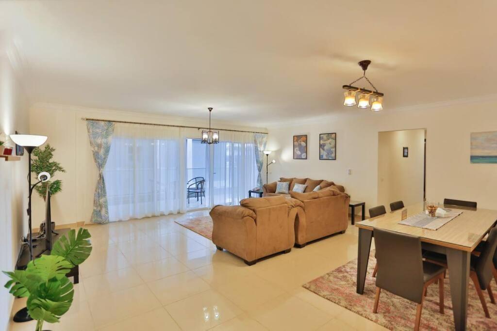 Parkside Boutique 3 Bbr Serviced Apartment - Ocean Blue - Near Airport Kairó Kültér fotó